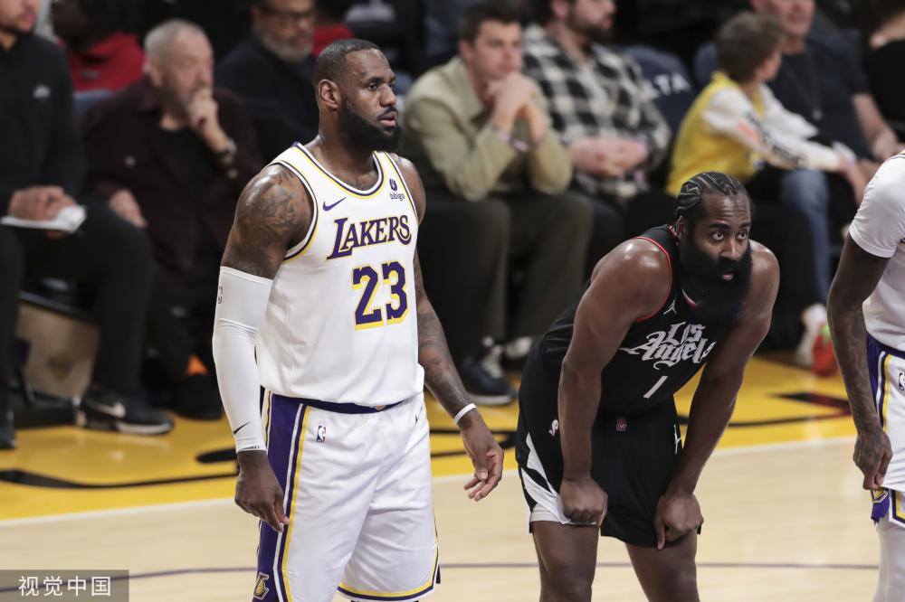 今天我们围 今天我们围