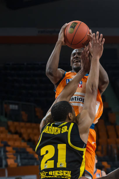 像里贝里和 像里贝里和