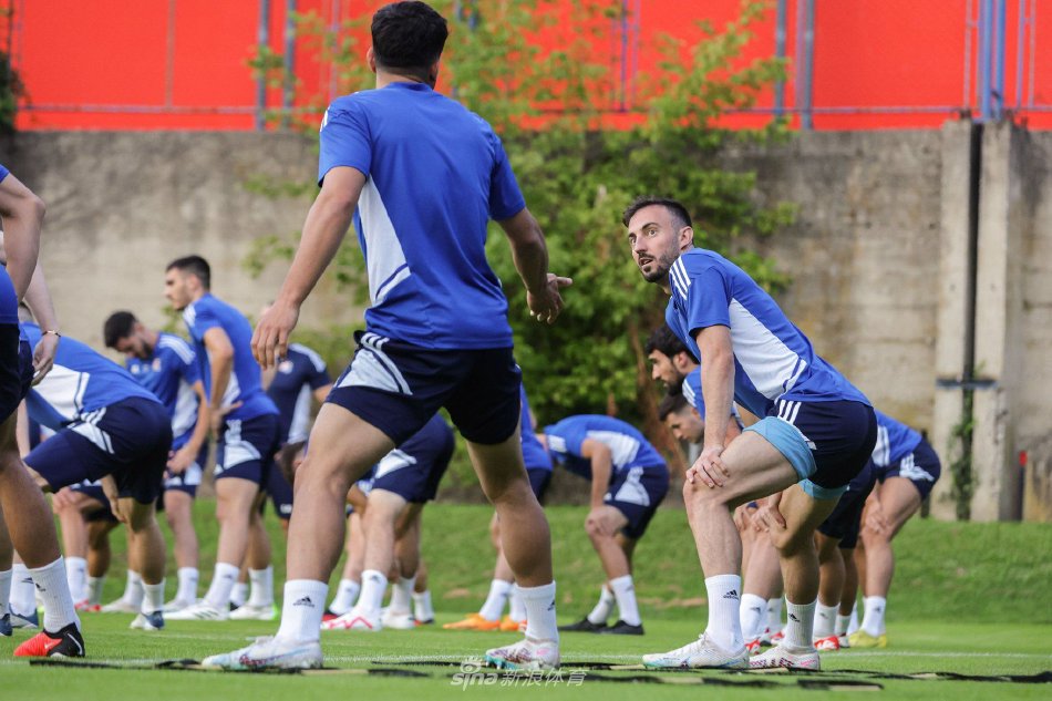 格般坚毅如 格般坚毅如